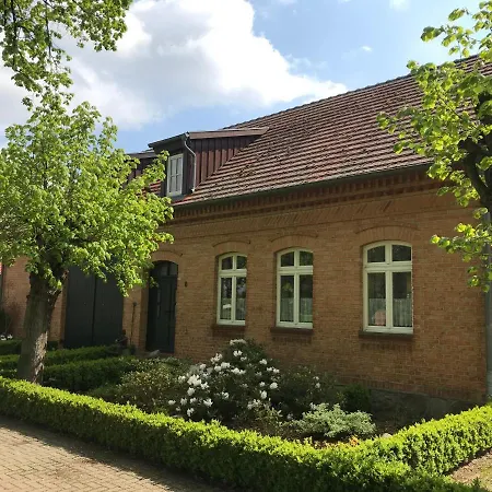 Lindenhof 2, Erdgeschoss Apartman Vipperow