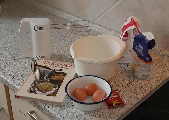 Lindenhof 2, Erdgeschoss * Vipperow